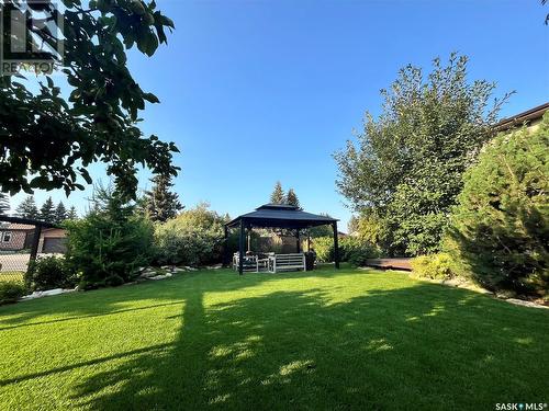 6 Windfield Place, Yorkton, SK - Outdoor With Backyard