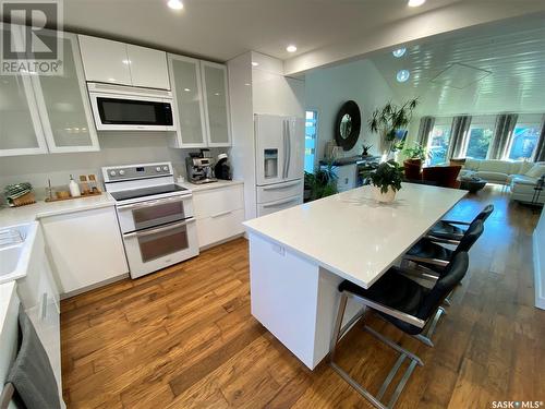 6 Windfield Place, Yorkton, SK - Indoor Photo Showing Kitchen