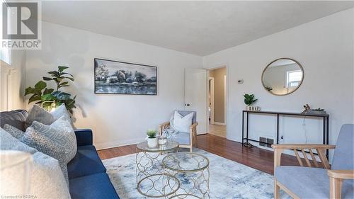 139 Baldwin Avenue, Brantford, ON - Indoor Photo Showing Living Room