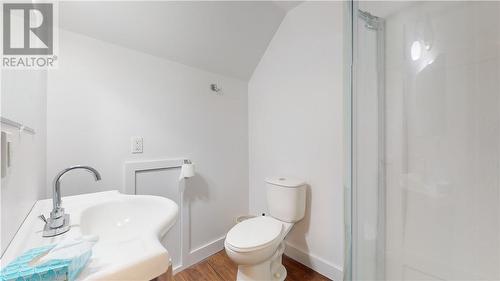 4 Main, Gore Bay, ON - Indoor Photo Showing Bathroom