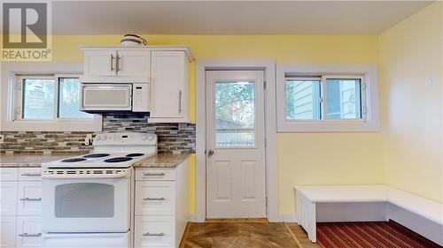 4 Main, Gore Bay, ON - Indoor Photo Showing Kitchen