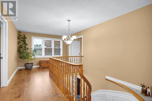 15 Chalfont Road, London, ON - Indoor Photo Showing Other Room