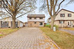 14 SEAFORTH COURT  London, ON N5V 3L1