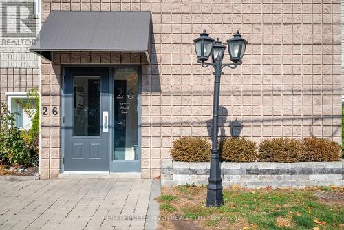 209 - 26 Spencer Street E, Cobourg, ON - Outdoor