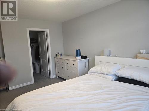 145 Hollybrook Trail, Kitchener, ON - Indoor Photo Showing Bedroom