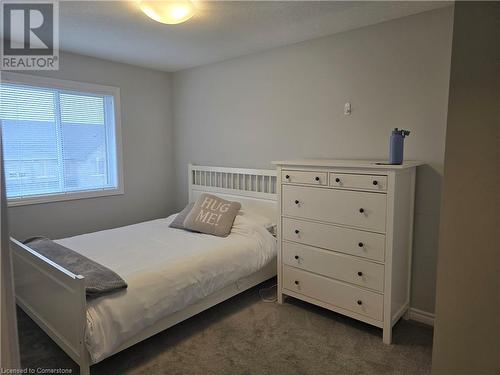 145 Hollybrook Trail, Kitchener, ON - Indoor Photo Showing Bedroom