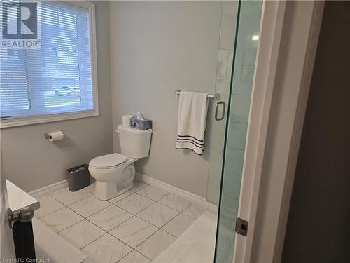 145 Hollybrook Trail, Kitchener, ON - Indoor Photo Showing Bathroom