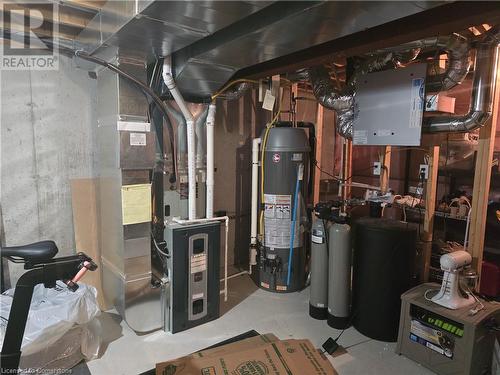 145 Hollybrook Trail, Kitchener, ON - Indoor Photo Showing Basement