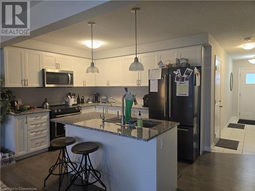 145 Hollybrook Trail, Kitchener, ON - Indoor Photo Showing Kitchen With Upgraded Kitchen