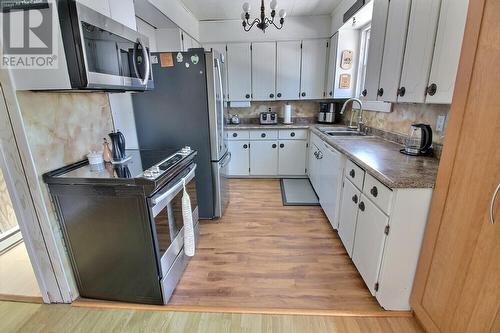 350 Gander Bay Road, Carmanville, NL - Indoor Photo Showing Kitchen With Double Sink