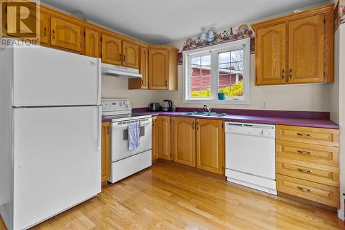 16 Leslie Street, Clarenville, NL - Indoor Photo Showing Kitchen With Double Sink