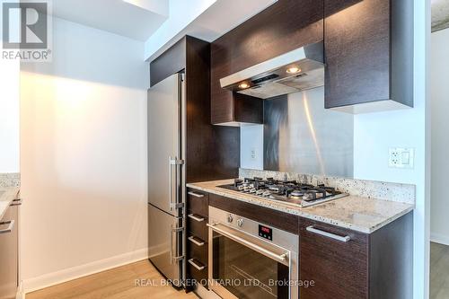 2906 - 375 King Street W, Toronto, ON - Indoor Photo Showing Kitchen With Upgraded Kitchen