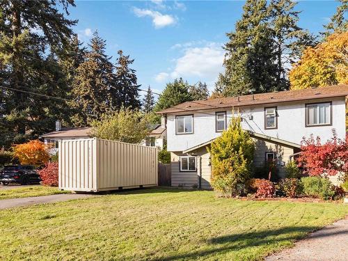 2768 Kingswood Rd, Langford, BC - Outdoor