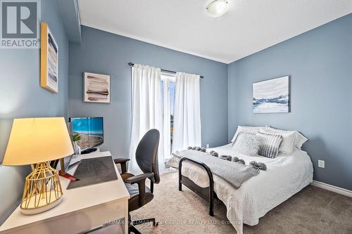 214 - 100 Dean Avenue, Barrie, ON - Indoor Photo Showing Bedroom