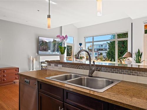 307-1035 Sutlej St, Victoria, BC - Indoor Photo Showing Kitchen With Double Sink