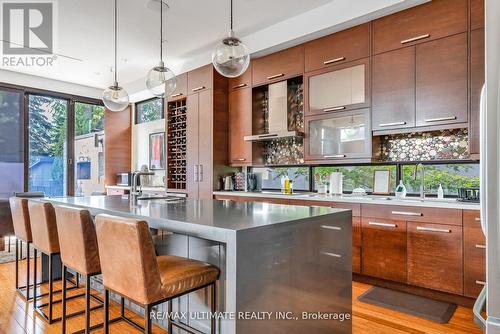 860 Goodwin Road, Mississauga, ON - Indoor Photo Showing Kitchen