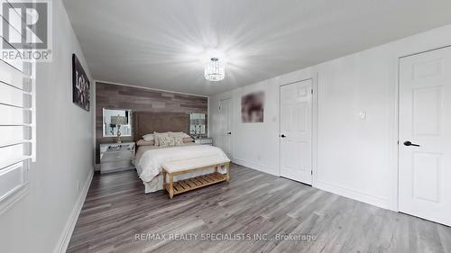 61 Braidwood Lake Road, Brampton, ON - Indoor Photo Showing Bedroom