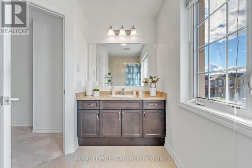 1519 Farmstead Drive, Milton, ON - Indoor Photo Showing Bathroom