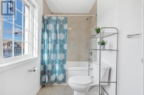 1519 Farmstead Drive, Milton, ON - Indoor Photo Showing Bathroom