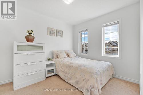 1519 Farmstead Drive, Milton, ON - Indoor Photo Showing Bedroom