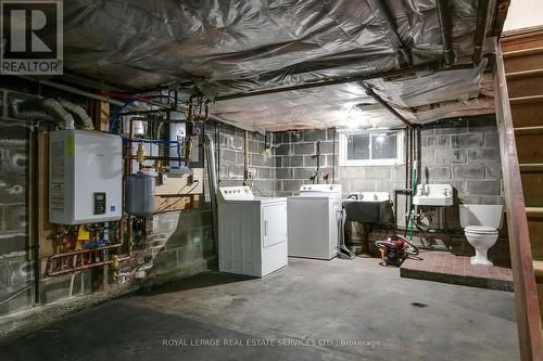 150 Hamilton Street, Toronto, ON - Indoor Photo Showing Laundry Room