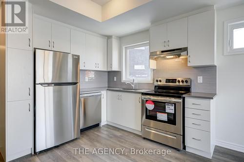 329 - 2787 Eglinton Avenue E, Toronto, ON - Indoor Photo Showing Kitchen With Stainless Steel Kitchen