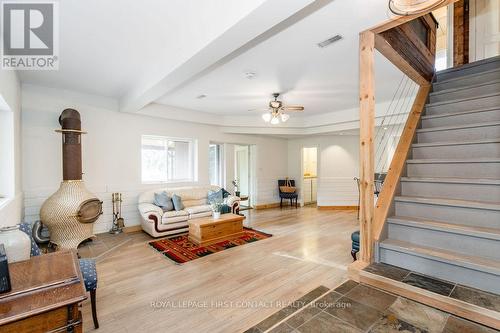 12 Birch Grove Drive, Oro-Medonte, ON - Indoor Photo Showing Other Room