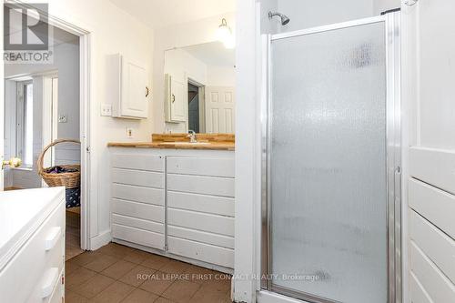 12 Birch Grove Drive, Oro-Medonte, ON - Indoor Photo Showing Bathroom