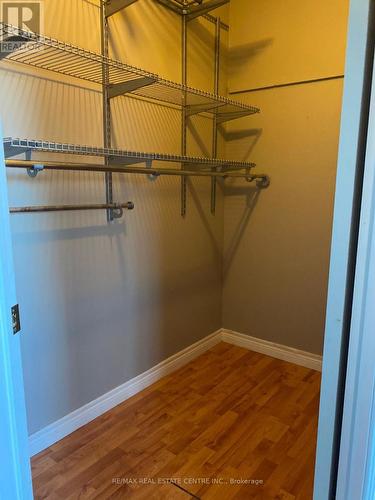 62 Brucker Road W, Barrie, ON - Indoor With Storage