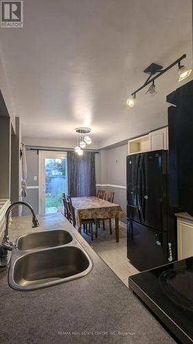 62 Brucker Road W, Barrie, ON - Indoor Photo Showing Kitchen With Double Sink