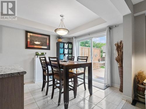 45 - 340 Prospect Point Road N, Fort Erie, ON - Indoor Photo Showing Dining Room