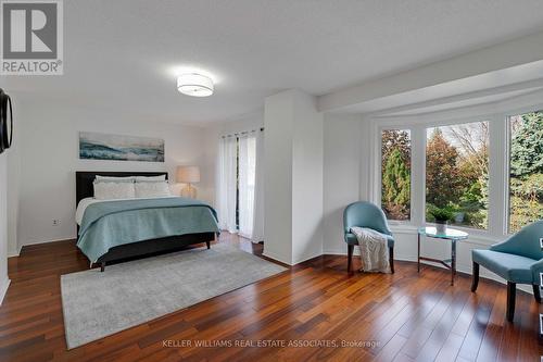 128 Edgewater Drive, Hamilton, ON - Indoor Photo Showing Bedroom