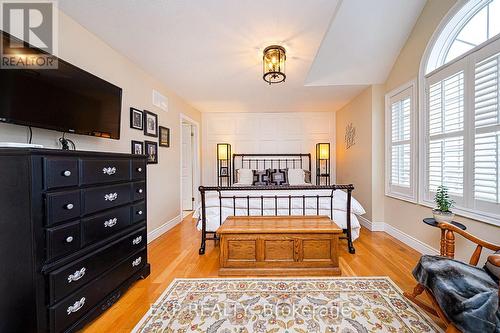 28 Thrushwood Trail, Kawartha Lakes, ON - Indoor Photo Showing Bedroom