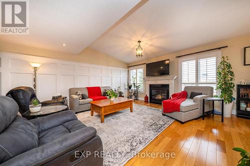 28 Thrushwood Trail, Kawartha Lakes, ON - Indoor Photo Showing Living Room With Fireplace