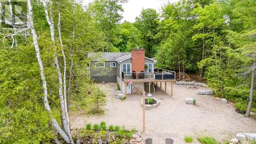 1039 West Cottage Drive W, North Frontenac, ON - Outdoor