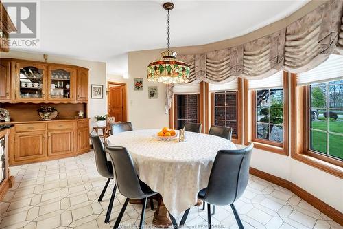 409 Seacliff Drive, Leamington, ON - Indoor Photo Showing Dining Room