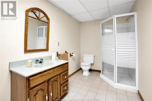 409 Seacliff Drive, Leamington, ON - Indoor Photo Showing Bathroom