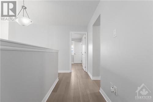 605 Dundonald Drive, Ottawa, ON - Indoor Photo Showing Other Room