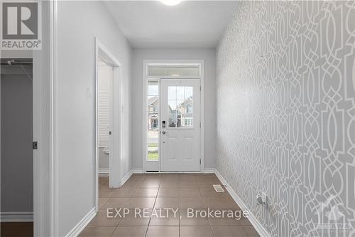 605 Dundonald Drive, Ottawa, ON - Indoor Photo Showing Other Room