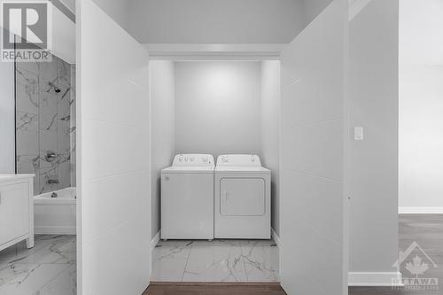 875 Contour Street Unit#B, Ottawa, ON - Indoor Photo Showing Laundry Room