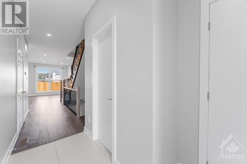 875 Contour Street Unit#B, Ottawa, ON - Indoor Photo Showing Other Room