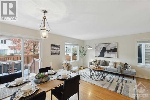 323 Glenbrae Avenue, Kanata, ON - Indoor Photo Showing Living Room