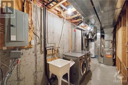 323 Glenbrae Avenue, Kanata, ON - Indoor Photo Showing Laundry Room