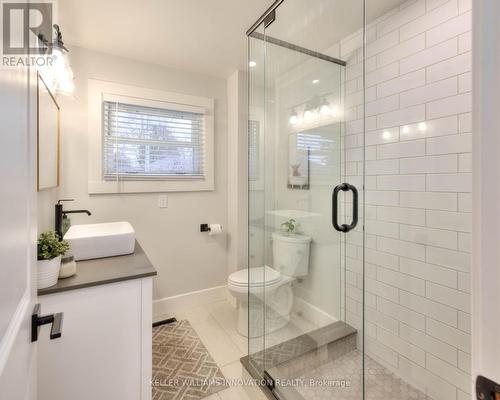 495 Elm Avenue N, North Perth, ON - Indoor Photo Showing Bathroom