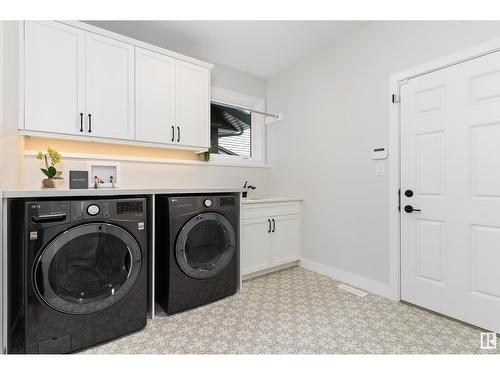 6842 Knox Lo Sw, Edmonton, AB - Indoor Photo Showing Laundry Room