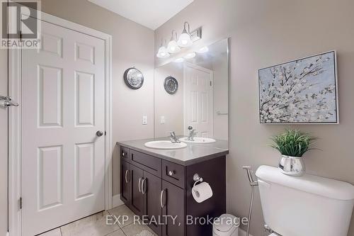 3 - 275 Old Huron Road, Kitchener, ON - Indoor Photo Showing Bathroom