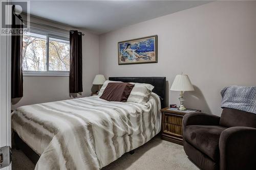 860 Beatrice Crescent, Greater Sudbury, ON - Indoor Photo Showing Bedroom