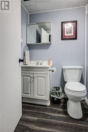 860 Beatrice Crescent, Greater Sudbury, ON - Indoor Photo Showing Bathroom