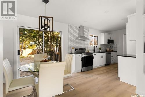 4202 England Road, Regina, SK - Indoor Photo Showing Kitchen