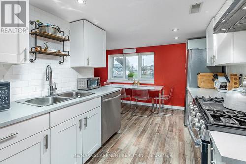 293 Welland Street, Port Colborne, ON - Indoor Photo Showing Kitchen With Double Sink